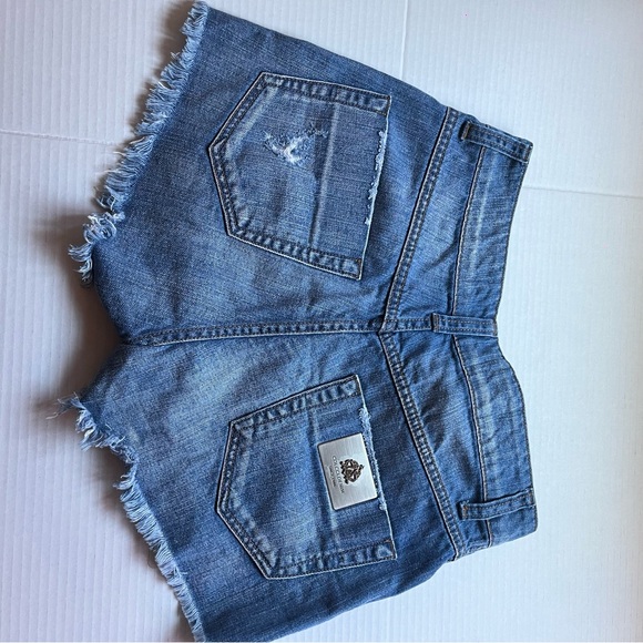 COLCCI Hard Women’s Distressed Denim Blue Shorts SIZE 38 EU made in Italy - Picture 3 of 13